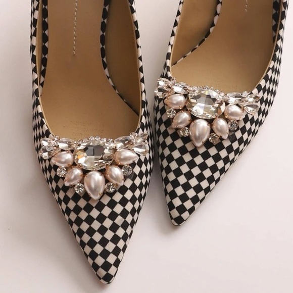 🪩 Embellished Shoe Clips 🪩 - Picture 4 of 4